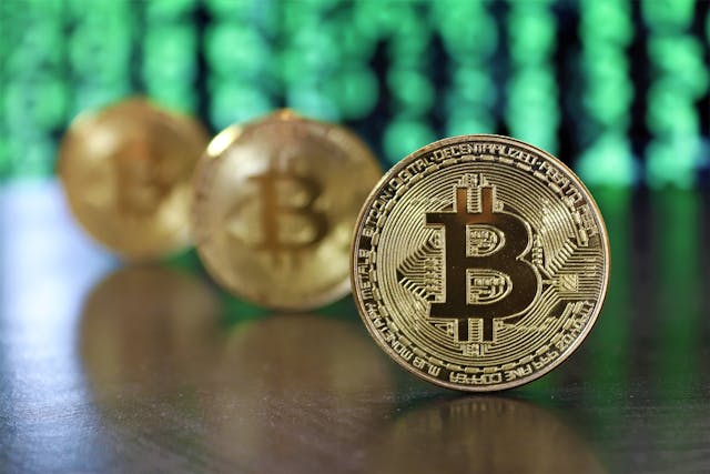 Cryptocurrency and Cybersecurity How to Store Your Crypto Safely - technology shout
