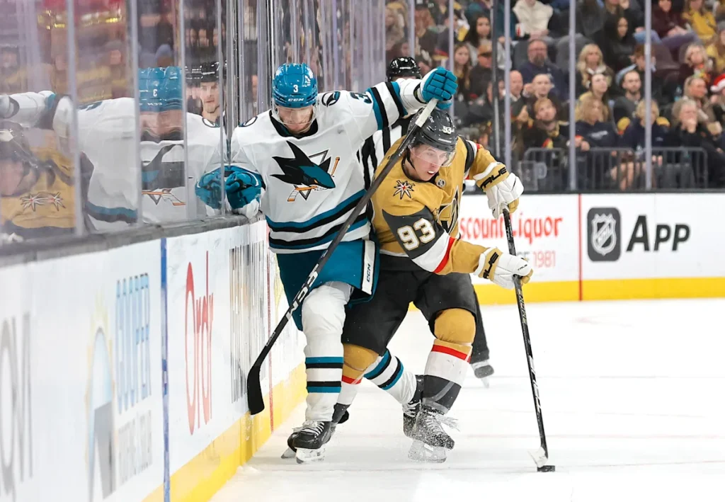 Marner scores 2 as Golden Knights get 5 in 1st period and beat Sharks 7-2 1 fedcd10f65eaa980389a89e39fcf78dd