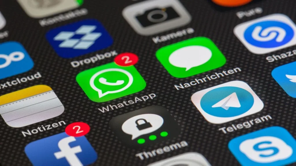 How to Read Deleted WhatsApp Messages on Android and iOS 1 whatsapp message 1737533772571