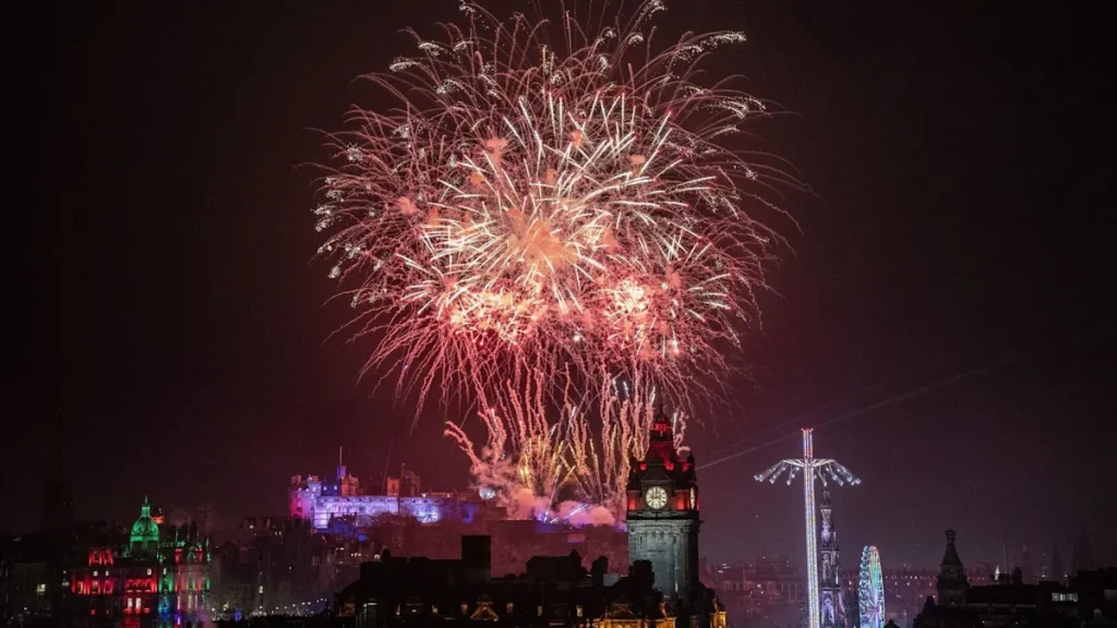 Scotland rings in new year as weather warning kicks off 2026 7 29388bc86267b649d166edec5b399adb