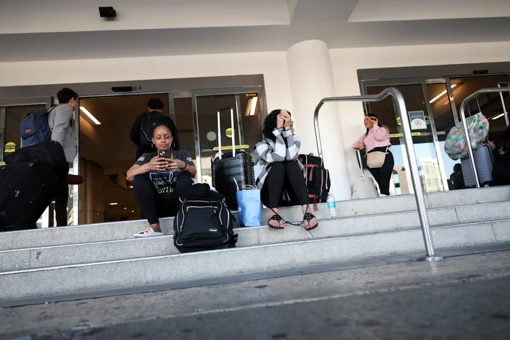 Over 300 flights canceled as Puerto Rico air travel is suspended 1 45c47721486b2bed290876714e8ddd6b