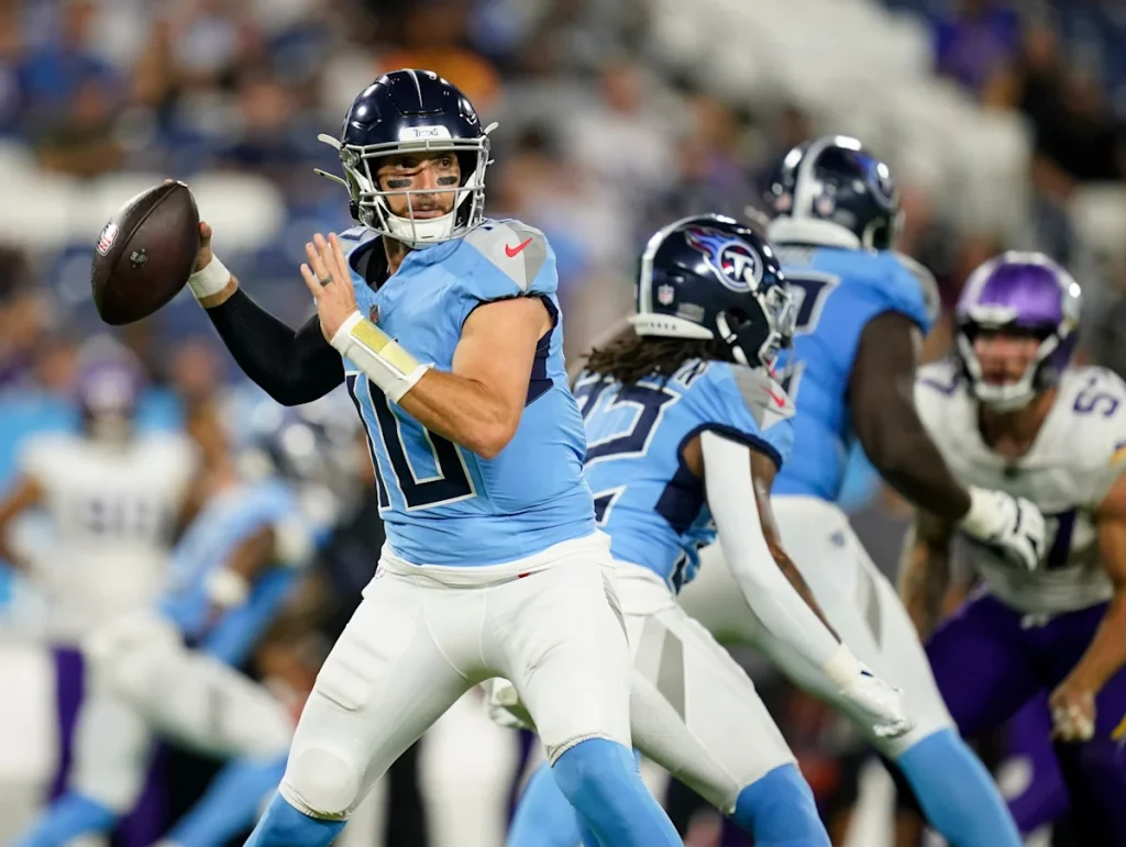 Who is Brandon Allen, Cam Ward's backup quarterback for Tennessee Titans? 1 4af426ece22e4b15f77a195cca9ca56e