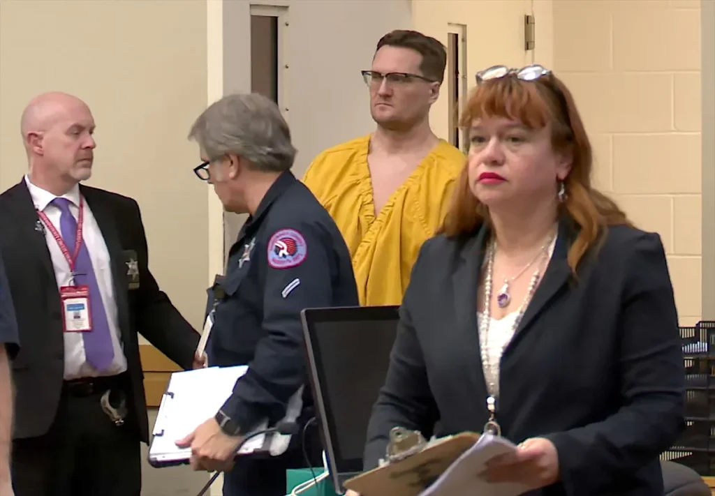 Ex-husband charged in double murder waives extradition to Ohio 9 6dacefae238c9fefb6b6a941efdc0bc5