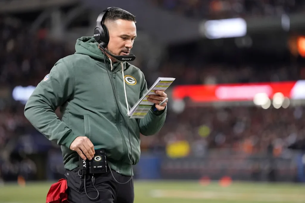 Matt LaFleur 'not coaching for his job' vs. Bears per Ian Rapoport 1 aca398b46c272231db3401511eff339e