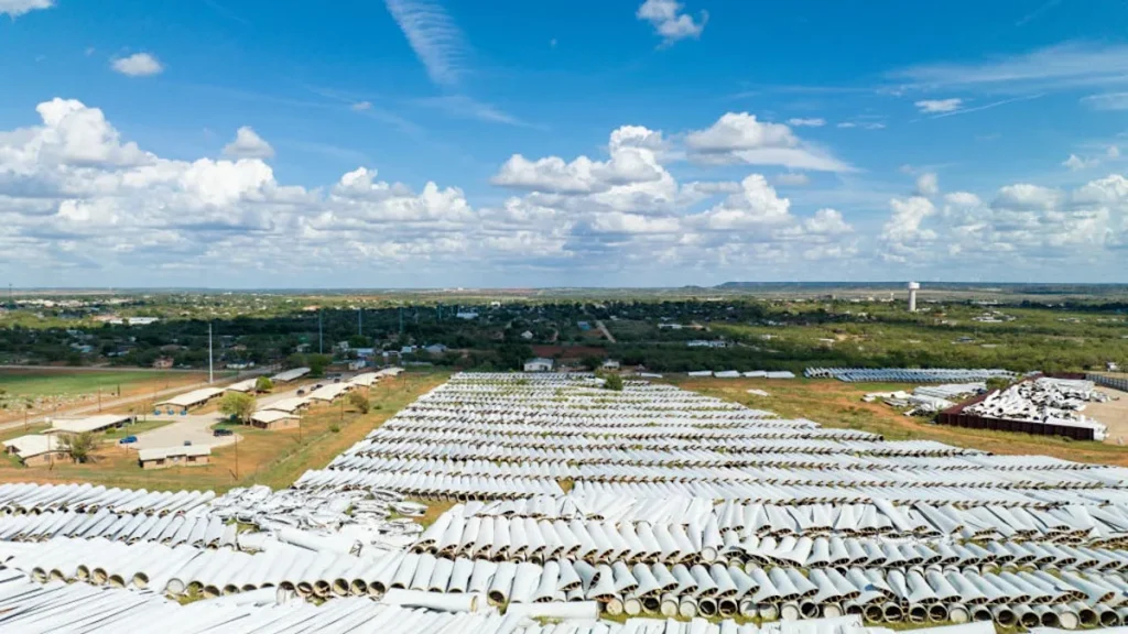 Texas sues wind turbine company for allegedly abandoning 3,000 blades in west Texas 1 b6d8d6853a14c5d14e48c1579fe8e2c0
