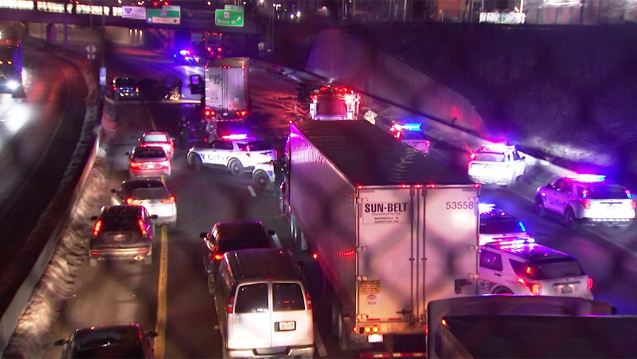 One dead after fiery, wrong-way, four-vehicle collision in Downtown, Columbus 1 e64fd46ad9c17799f25f5964a6f0db6f