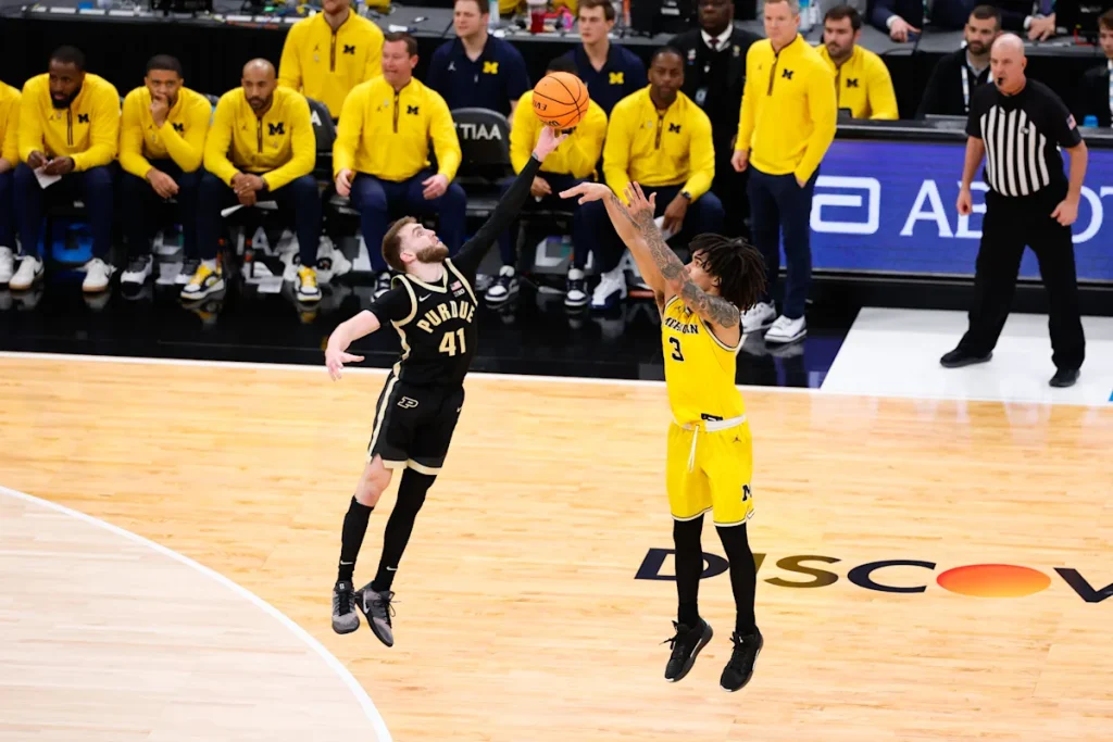 Michigan Basketball falls to Purdue in the Big Ten Tournament Title Game 1 467e4fbc27282bf31e48488da8aaf140