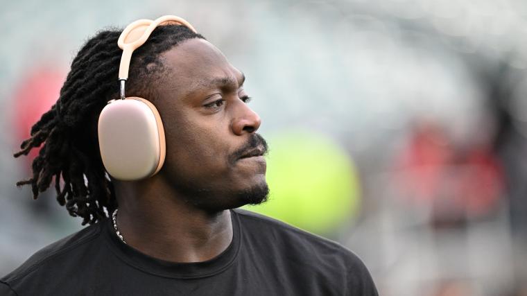 Patriots Main Obstacle In A.J. Brown Trade Talks Gets Revealed 1 7ea9a2e90efce03fbf6d08bf37646858