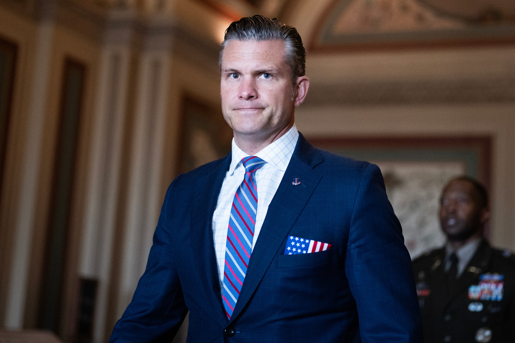Pete Hegseth’s Defense Department Blew $22M On Steak and Lobster in a Single Month, Watchdog Claims 1 fc54056ba72869811266362258efe071