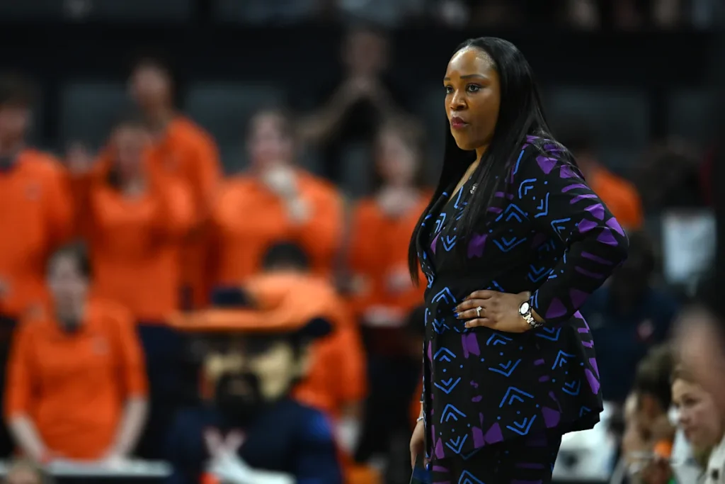 Firings, hirings and decomitmments? What the heck is happening in women’s college basketball? 1 2682b264607cbcad618c1f7c2e6185ae
